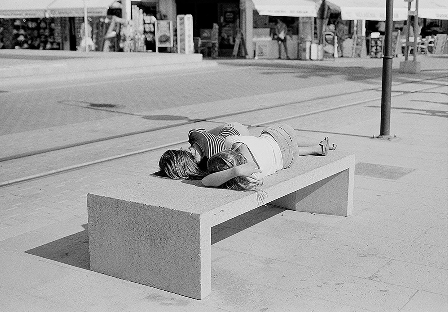 Natalia Poniatowska's Photographs Reveal The Sentimentality Of