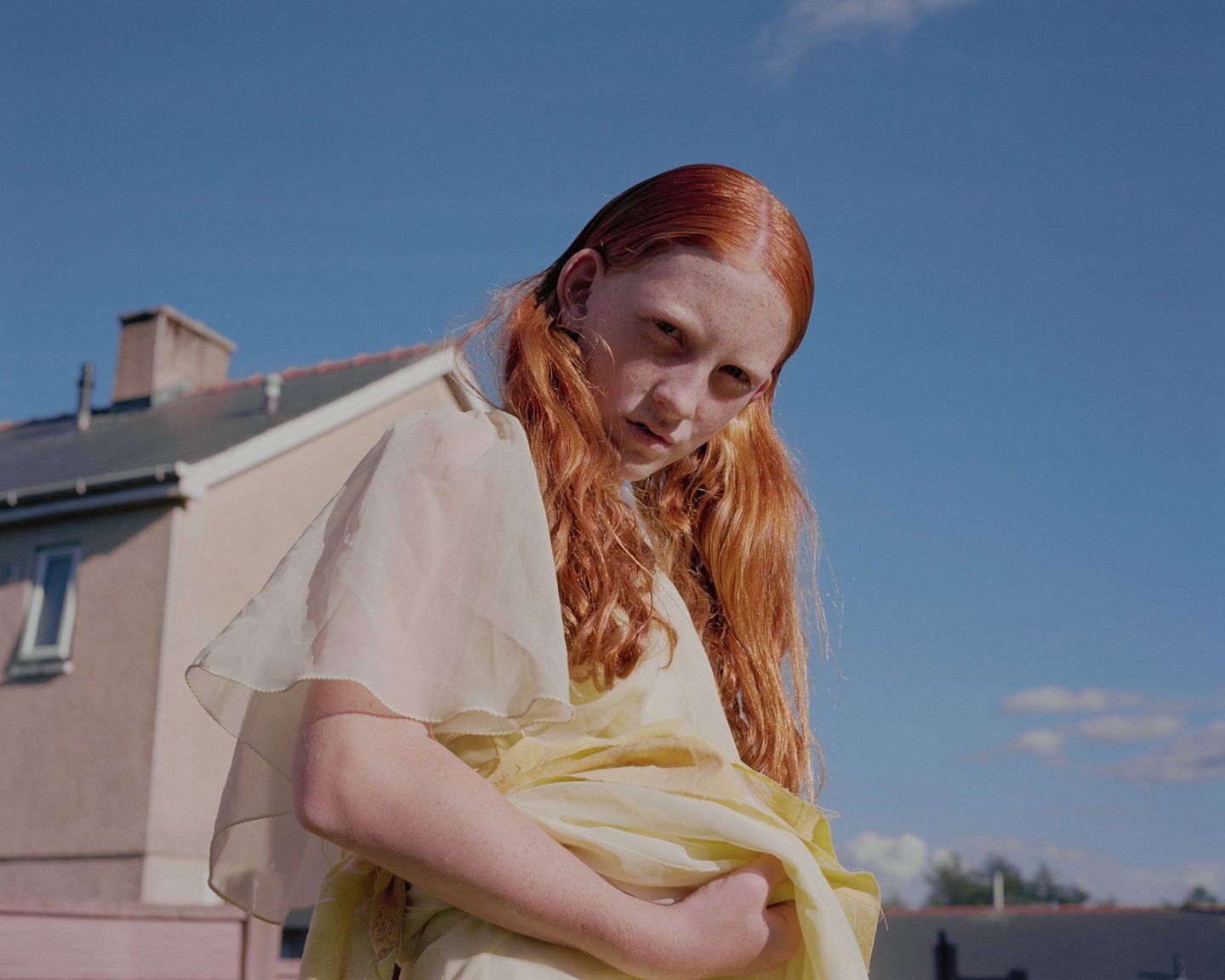 IGNANT-Photography-Clémentine-Schneidermann-Charlotte-James-Its-Called-Ffawsiwn-002