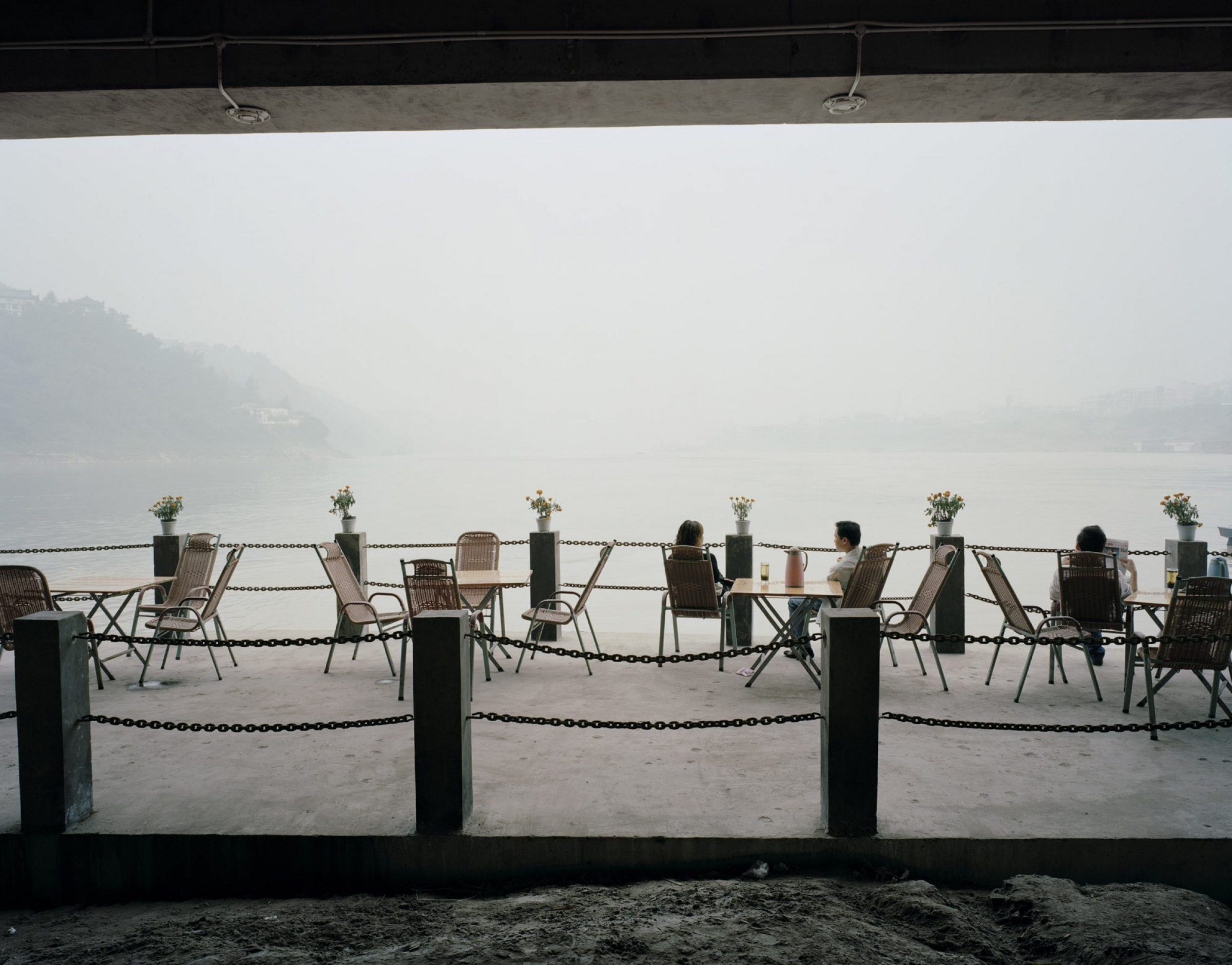 IGNANT-Photography-Nadav-Kander-Yangtze-The-Long-River-014