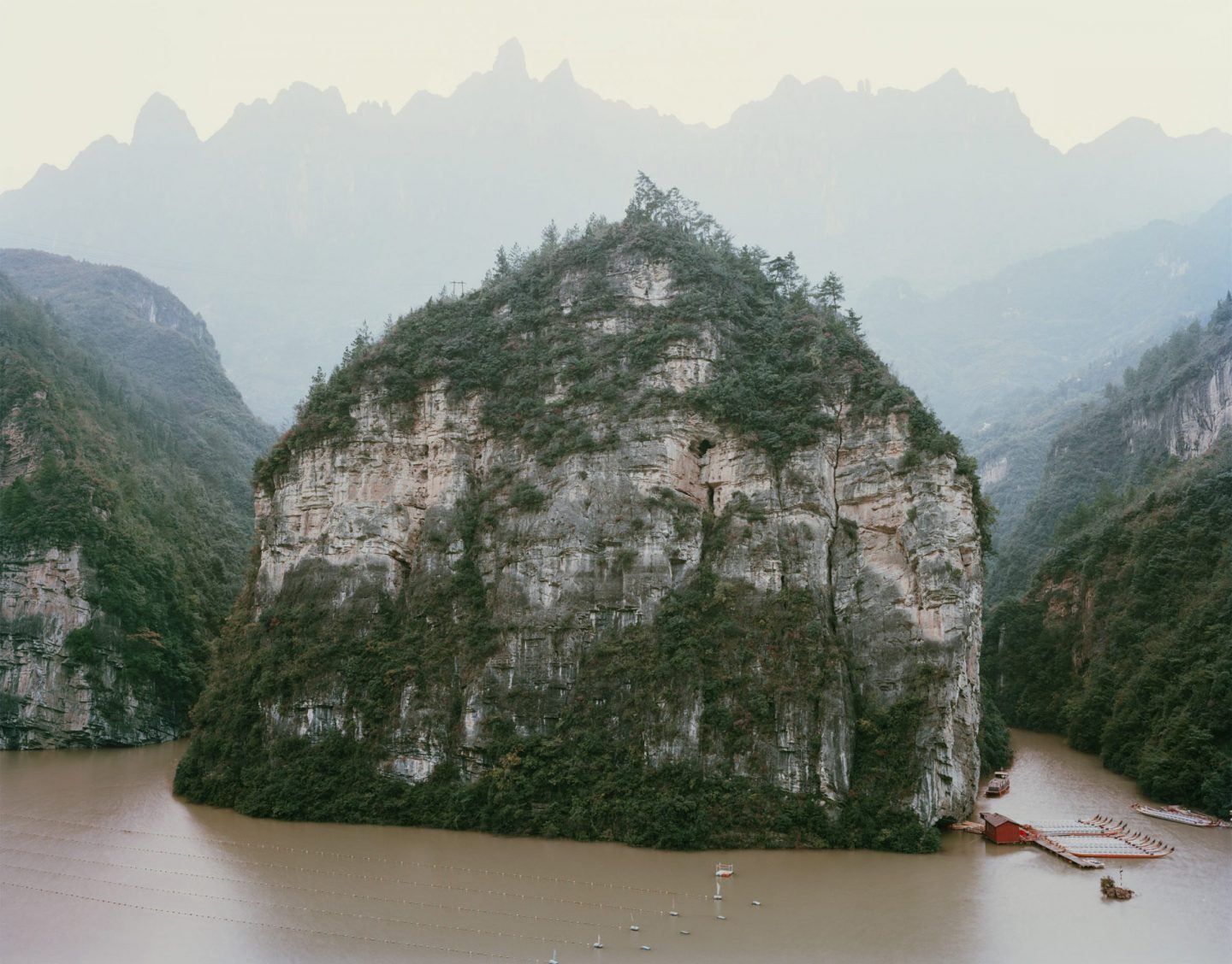 IGNANT-Photography-Nadav-Kander-Yangtze-The-Long-River-019