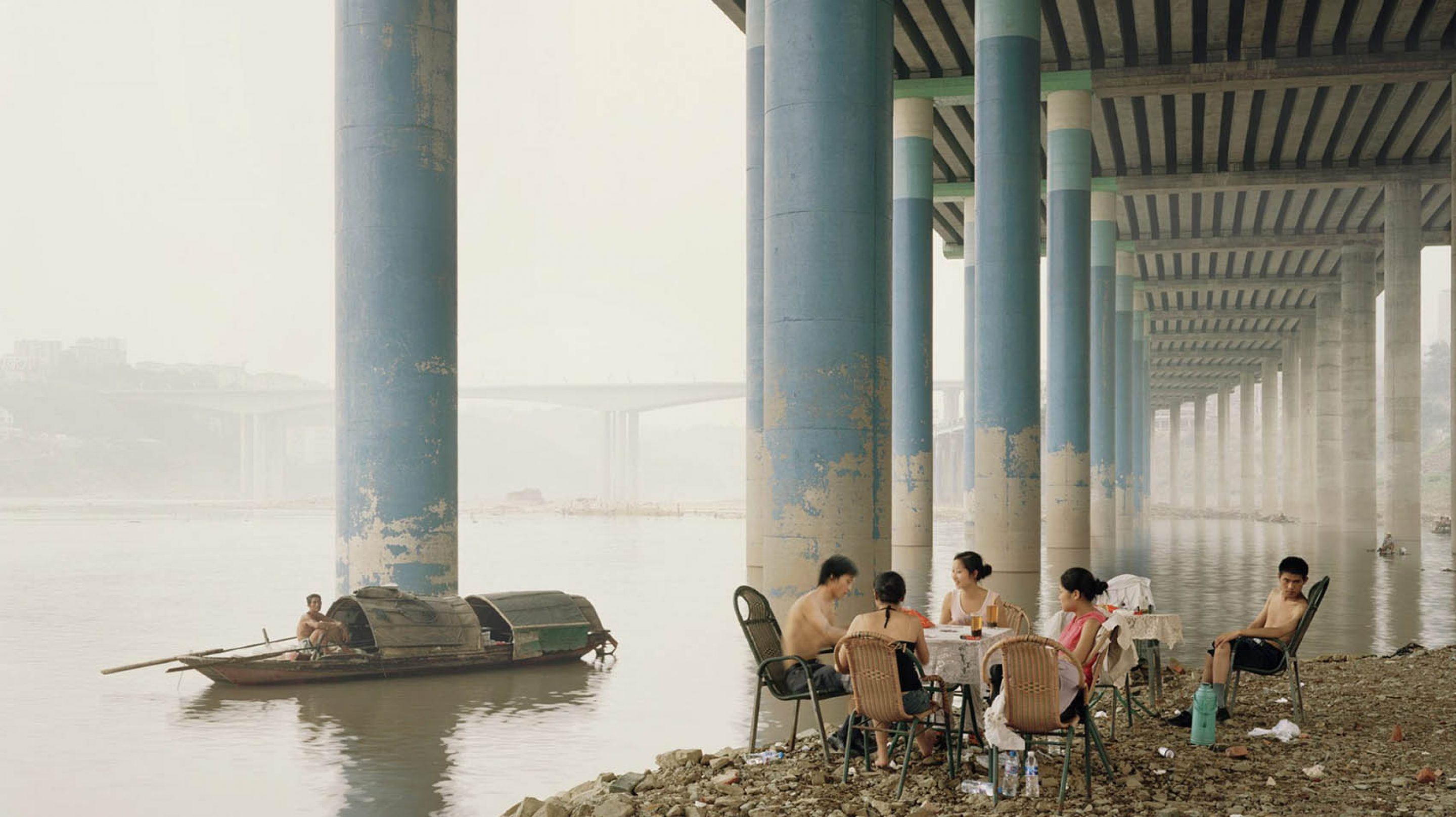 IGNANT-Photography-Nadav-Kander-Yangtze-The-Long-River-022