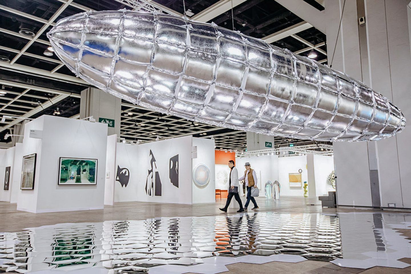 the-seventh-edition-of-art-basel-hong-kong-wrapped-up-8