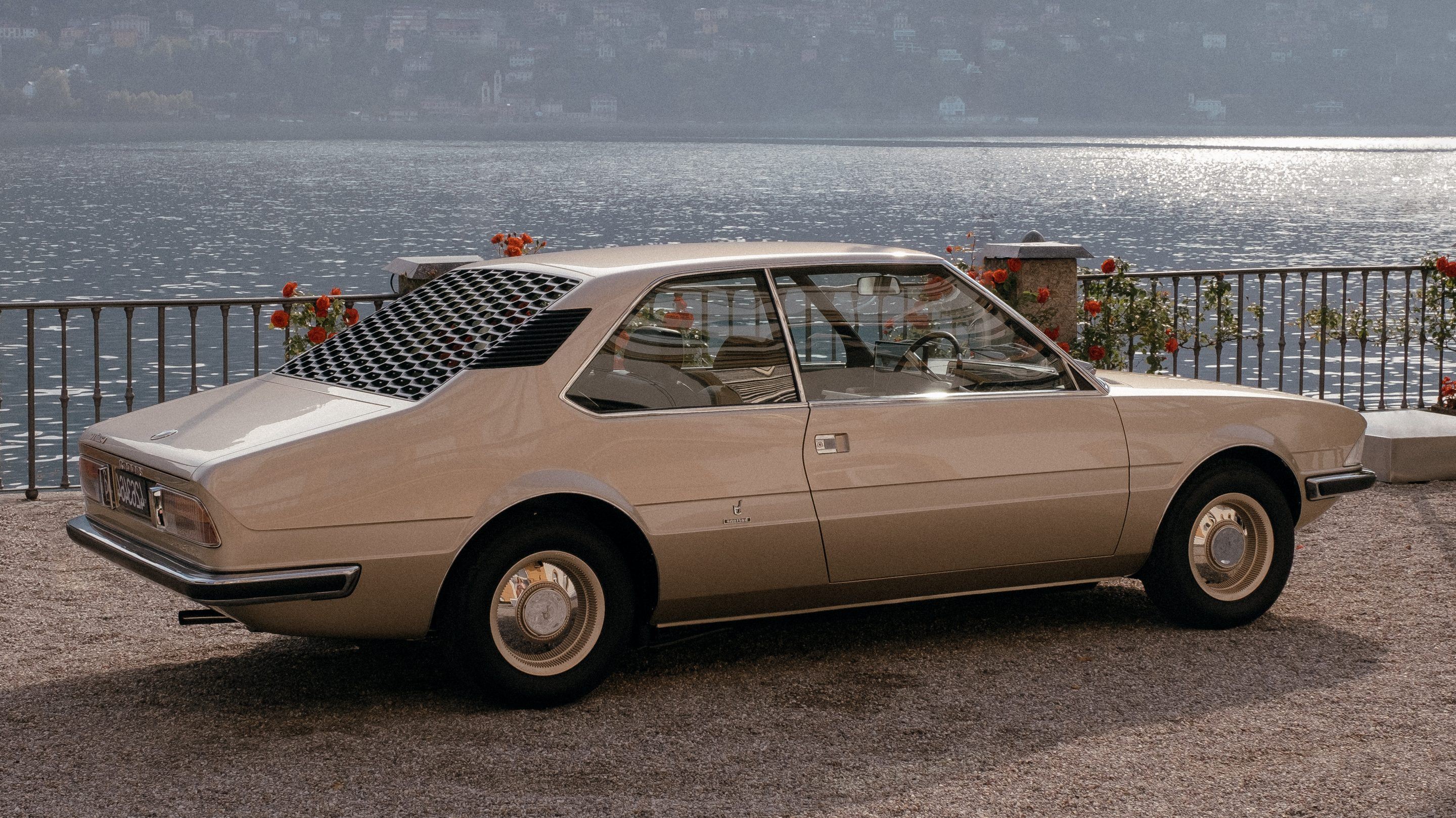 beside-lake-como-classic-concepts-meet-retro-futures-at-this-years-concorso-deleganza-3