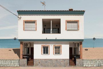 ignant-photography-katharina-fitz-malaga-paracosmic-houses-feature