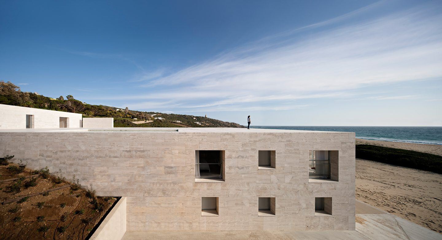 IGNANT-Architecture-Alberto-Campo-Baeza-Infinite-House-007