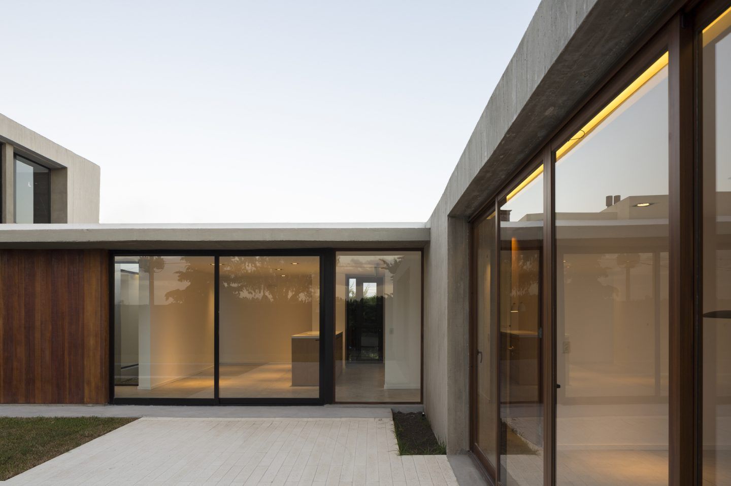 IGNANT-Architecture-Felipe-Gonzalez-REX-House-017