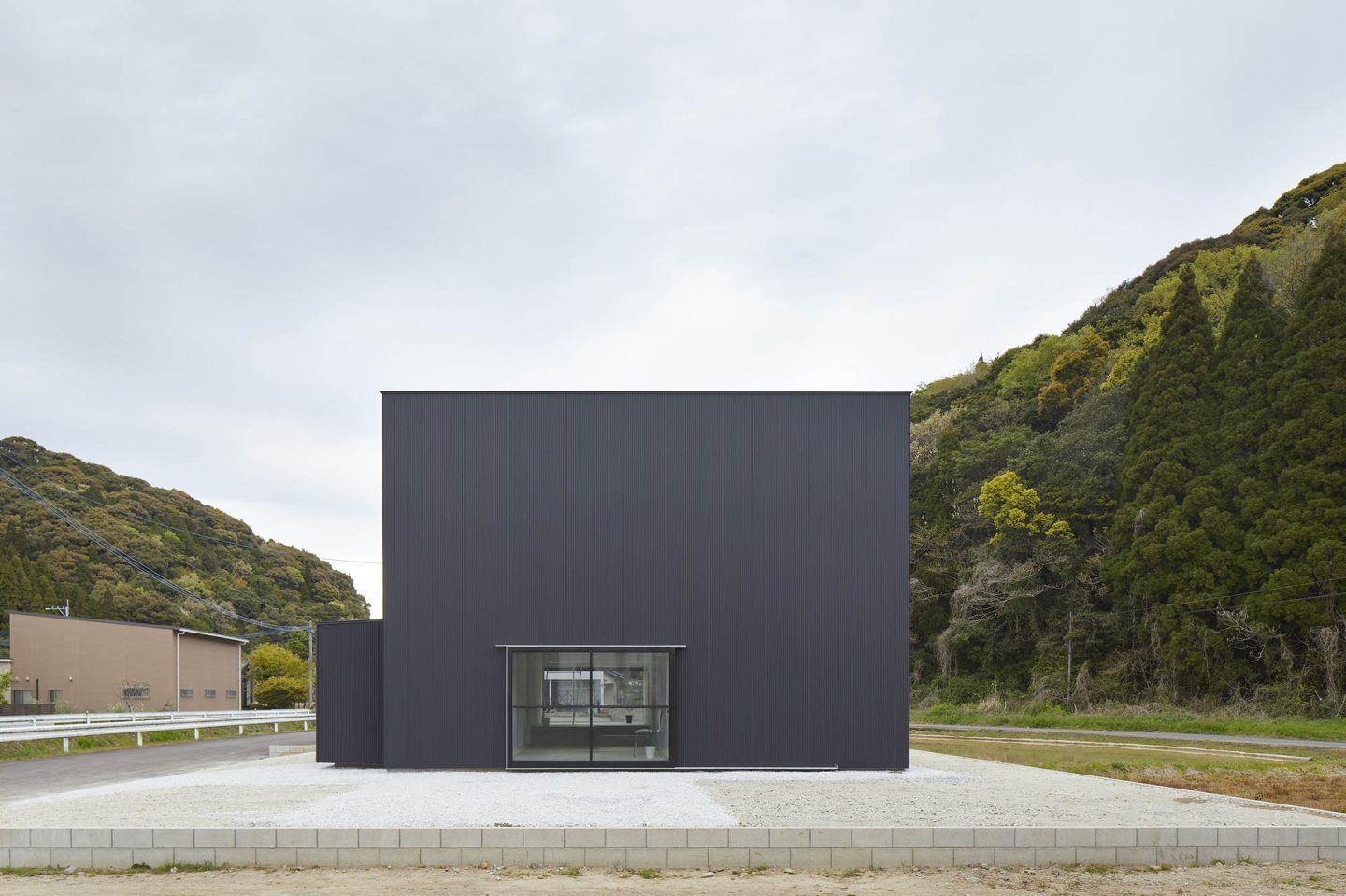 IGNANT-Architecture-Kento-Eto-Atelier-Kadokawas-House-21