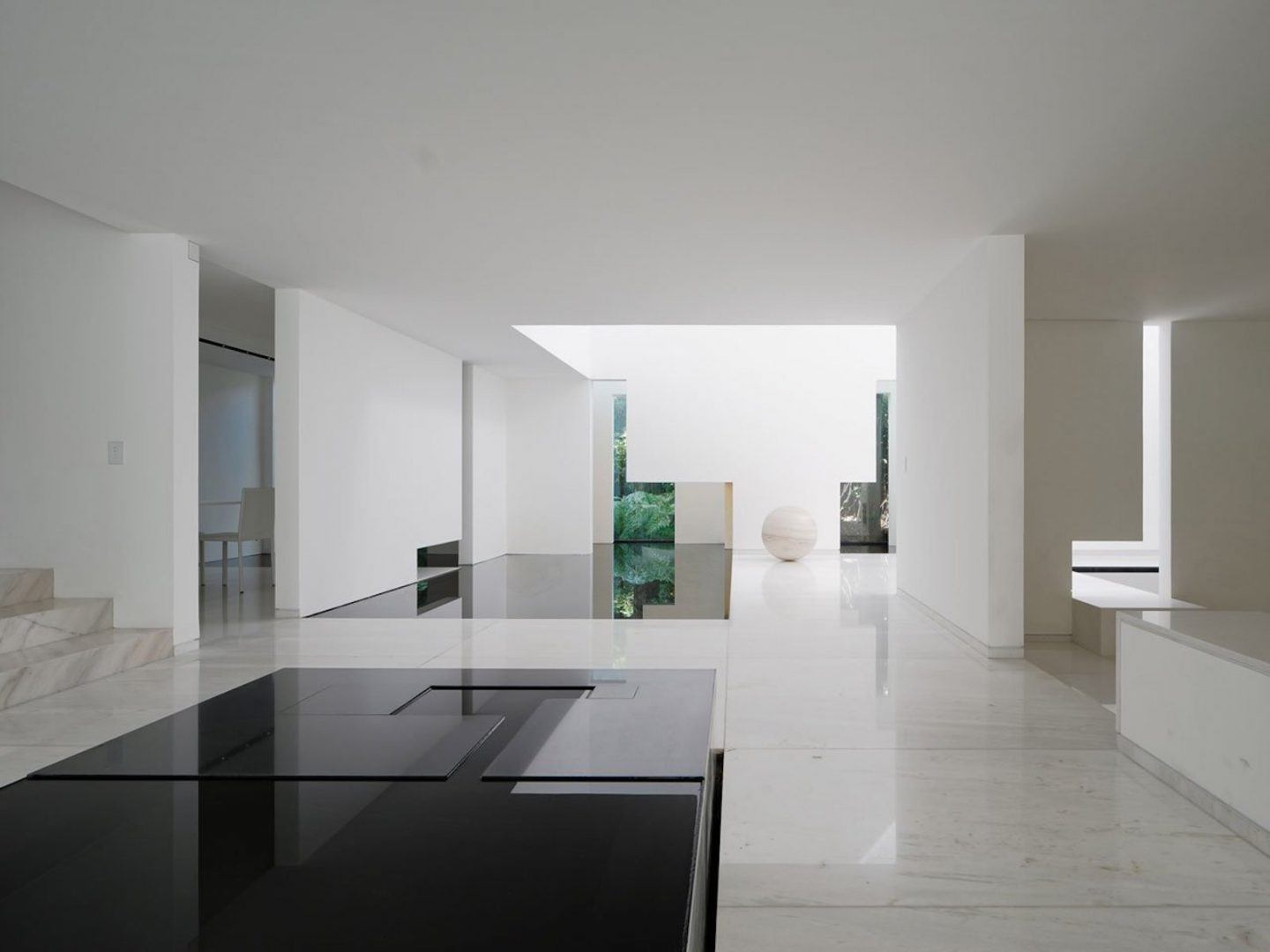IGNANT-Architecture-Miguel-Ángel-Aragone-Rombo-IV-004