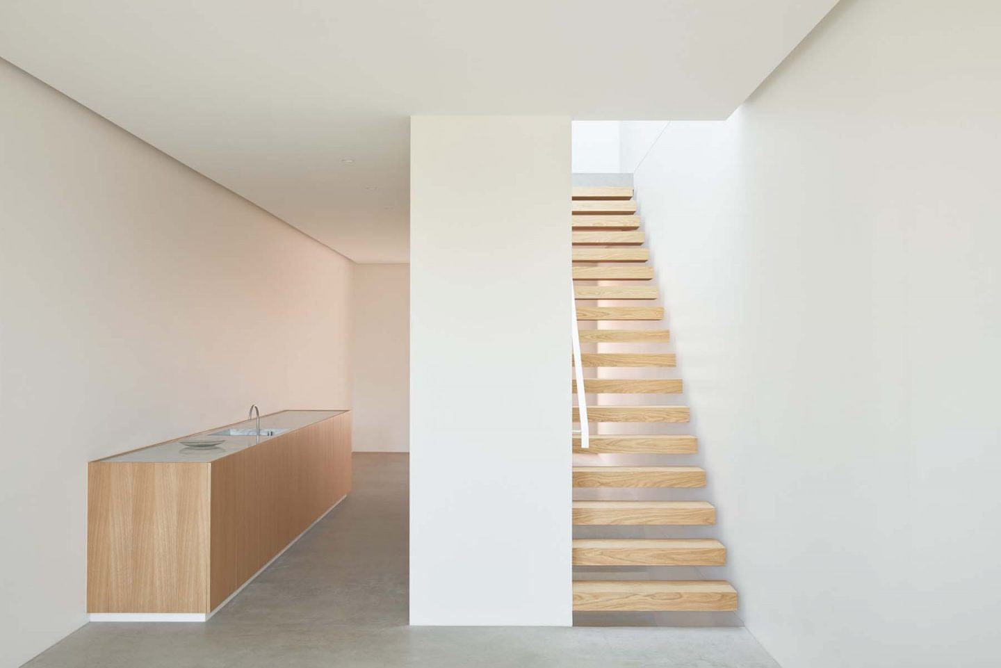 IGNANT-Architecture-Oliver-du-Puy-Architects-Skinny-House-15