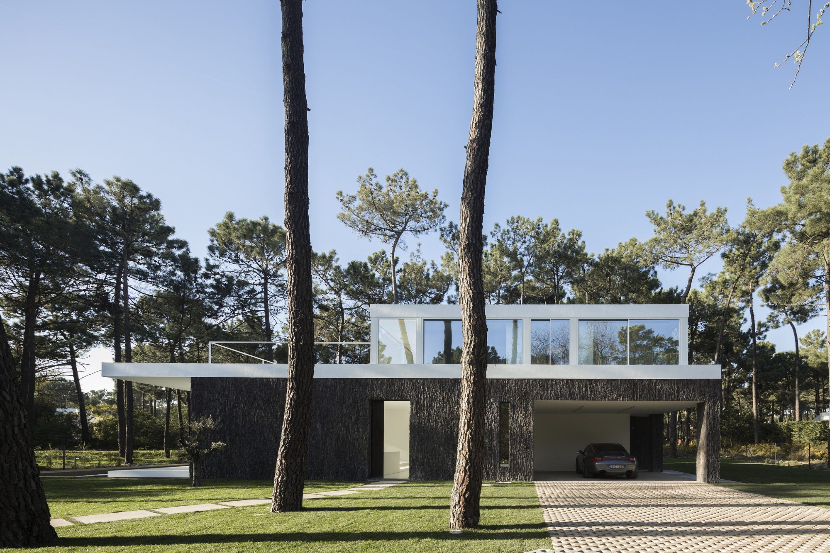 IGNANT-Architecture-Bica-Arquitectos-Herdade-da-Aroeira-House-007