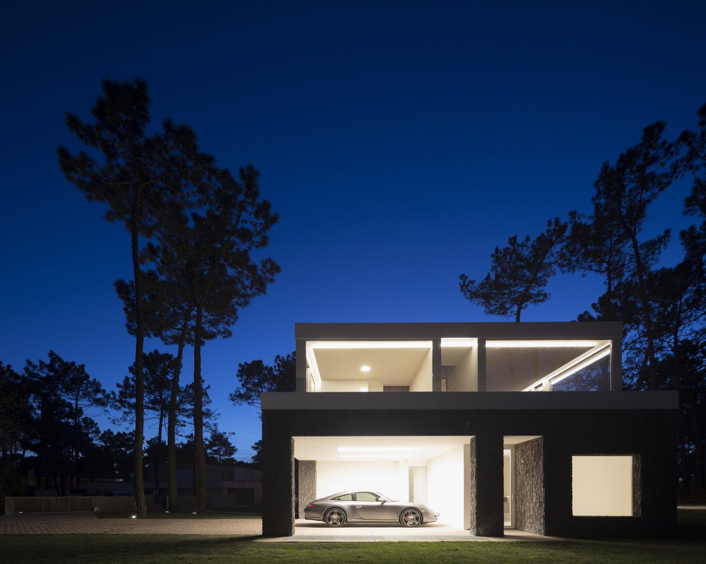 IGNANT-Architecture-Bica-Arquitectos-Herdade-da-Aroeira-House-014