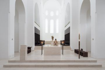 IGNANT-Architecture-John-Pawson-St-Moritz-Church-001
