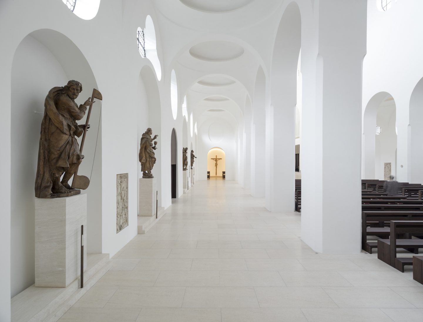 IGNANT-Architecture-John-Pawson-St-Moritz-Church-003