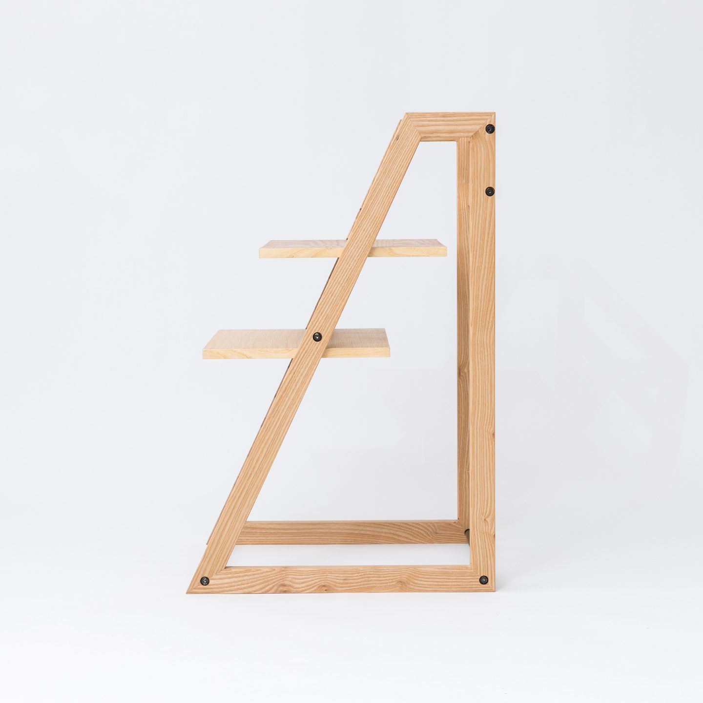 IGNANT-ADesign-Award-Taku-Hibino-Ladder-1