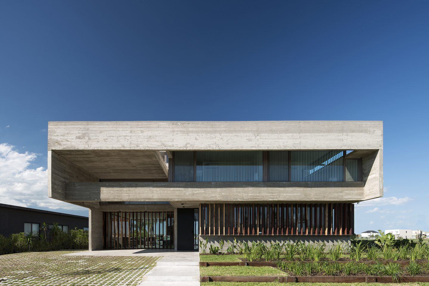 Luciano Kruk's Latest Home Overlooks A Lagoon In Rafael, Argentina IGNANT