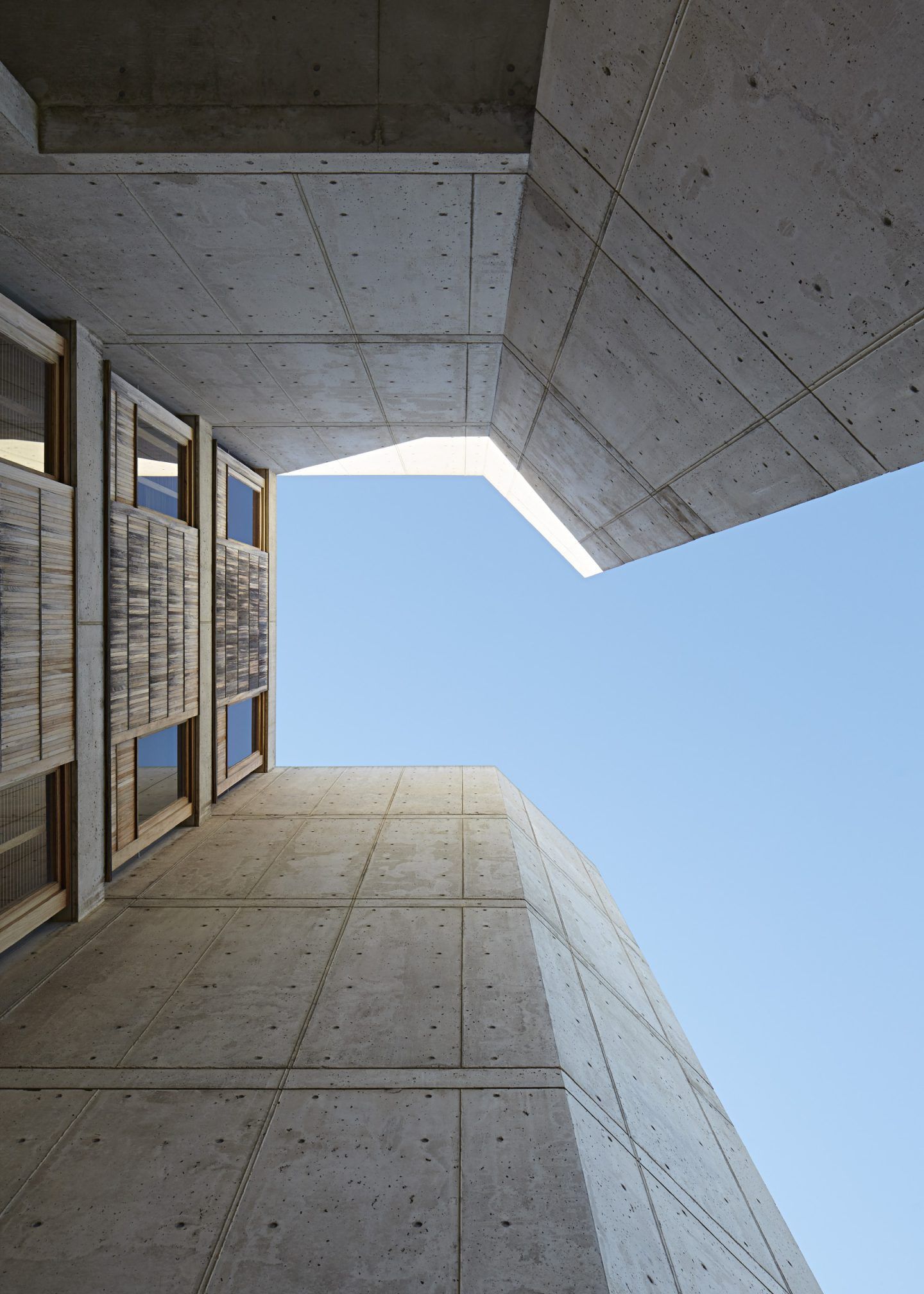 Salk Institute for Biological Studies - Louis Kahn Nils Koenning