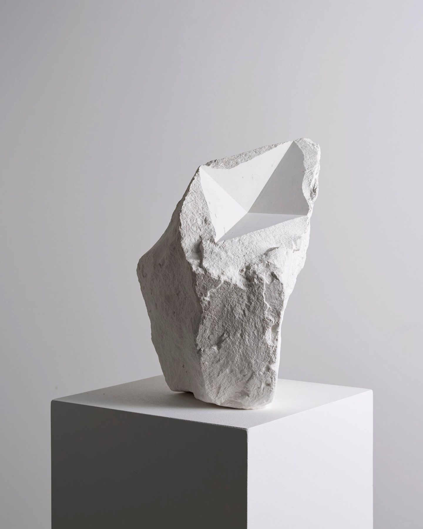 IGNANT-Photography-Darren-Harvey-Regan-The-Erratics-1.1