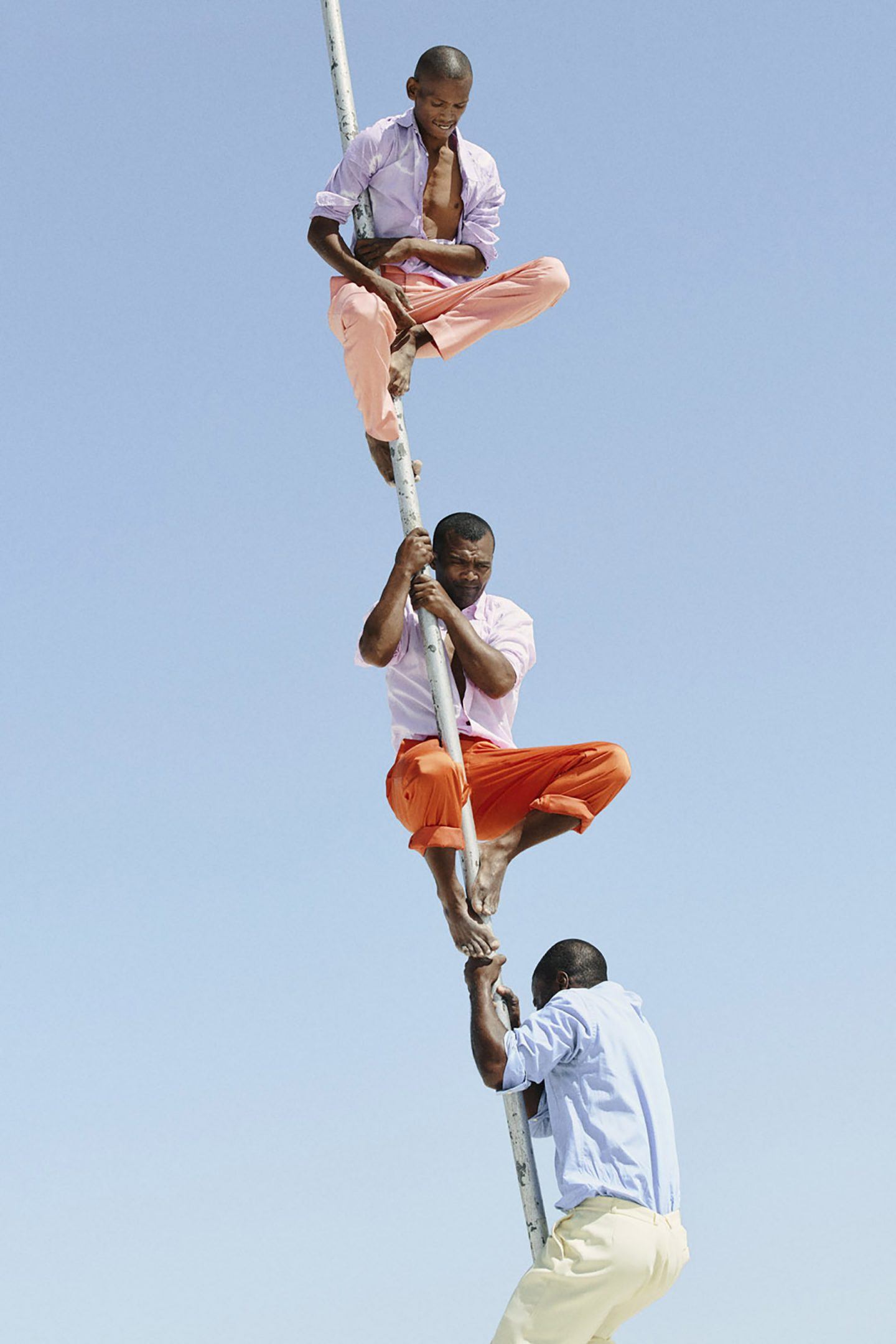 IGNANT-Photography-Tom-Van-Schelven-In-Flight-3