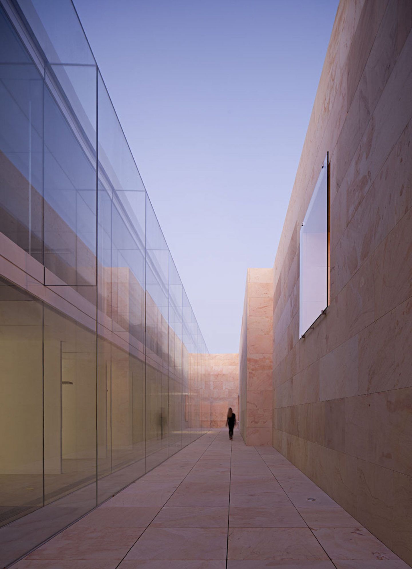 IGNANT-Architecture-Alberto-Campo-Baeza-Zamora-Offices 10