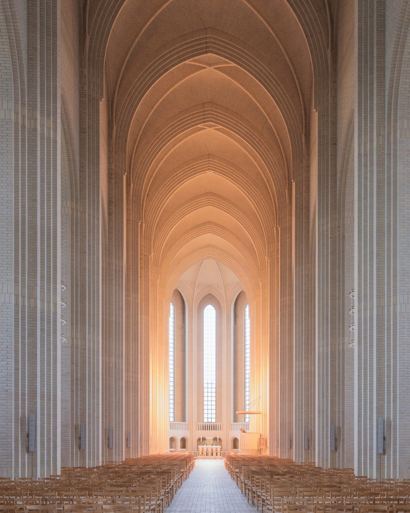 IGNANT-Photography-Ludwig-Favre-Copenhagen-Church-06