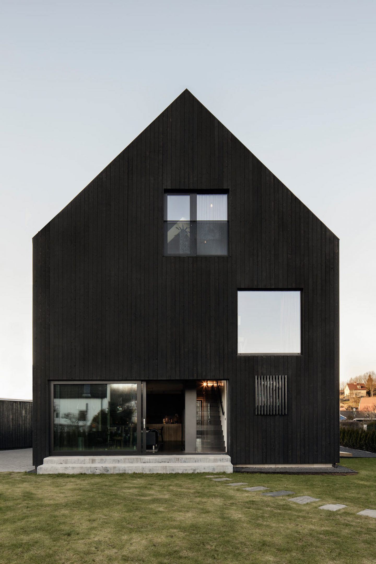 IGNANT-Architecture-Bornstein-Lyckefors-Villa-Amiri-4