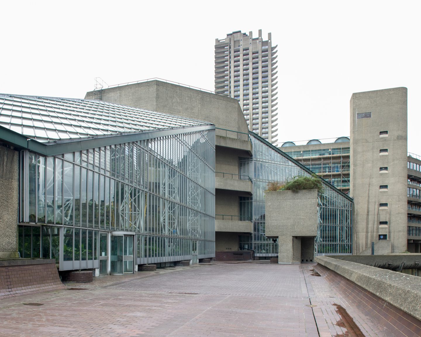 IGNANT-Travel-Luke-Hayes-The-Barbican-Conservatory-015