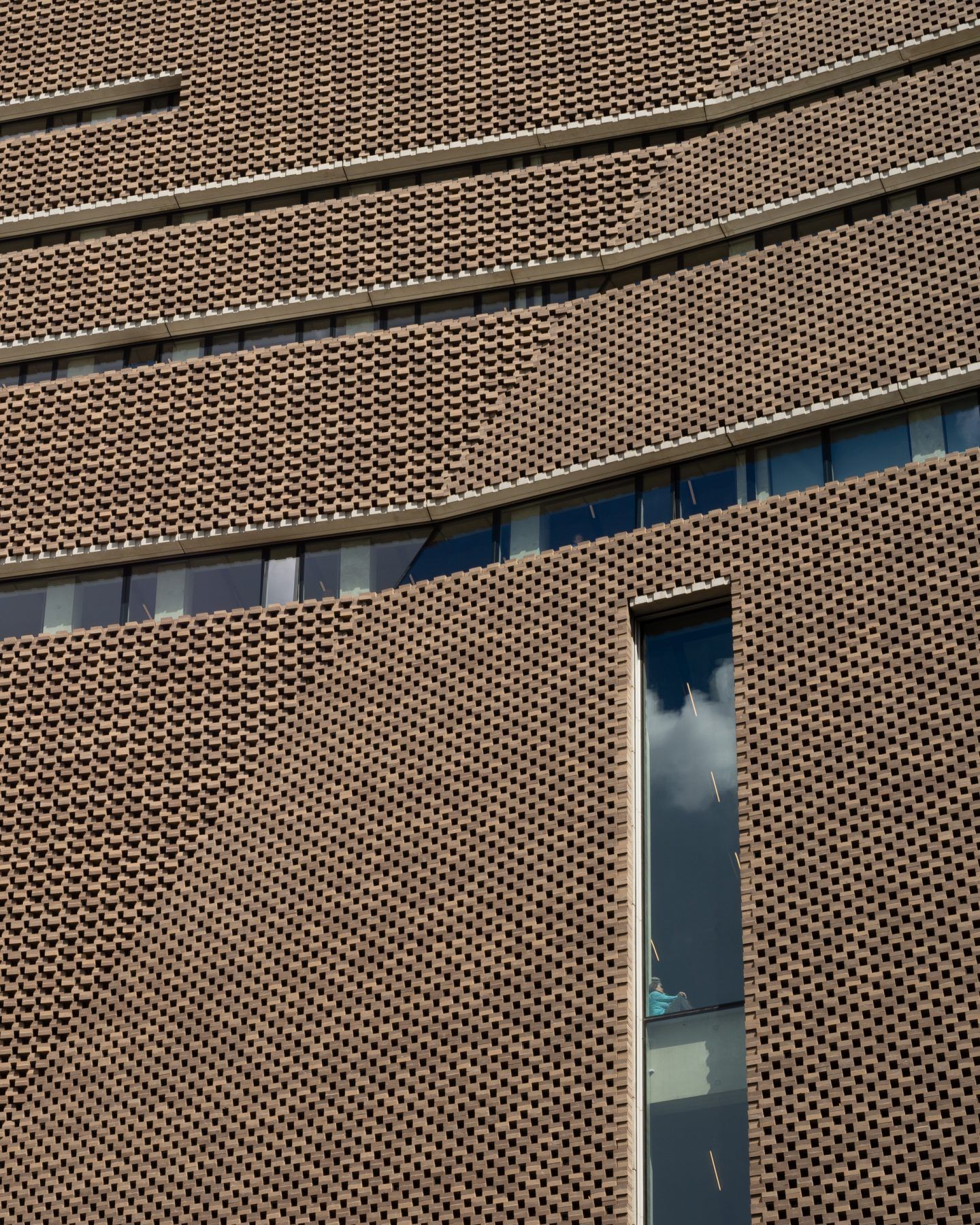 Tate Modern Switch House by Herzog & de Meuron. Copyright Jim Stephenson 2016