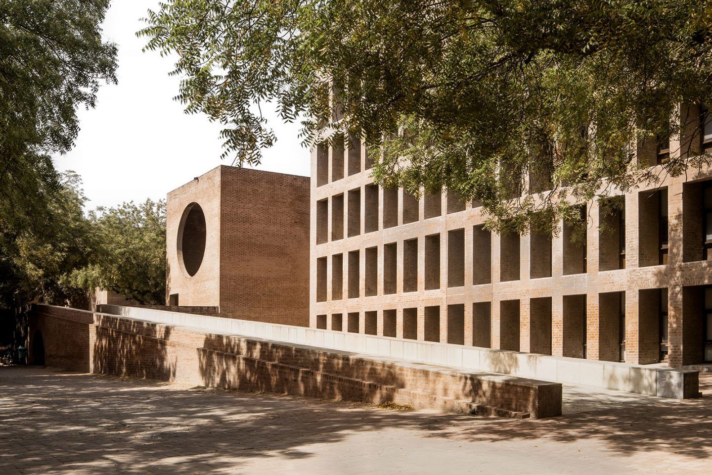 IGNANT-Photography-Louis-Kahn-Jeroen-Verrecht-Indian-Institute-Management-Ahmedabad-01