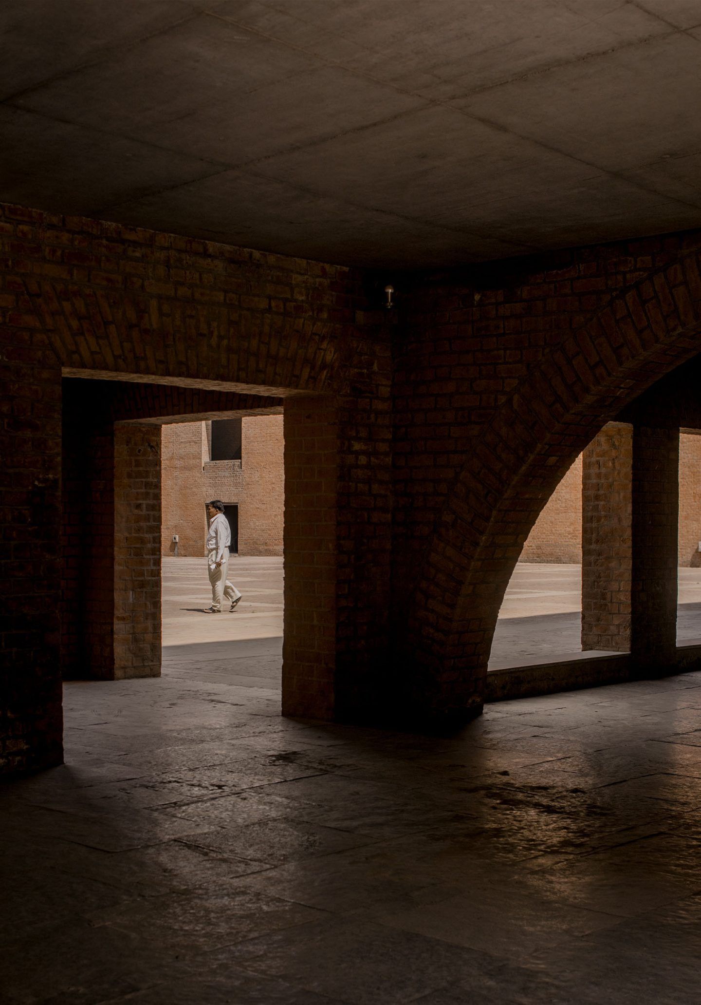 IGNANT-Photography-Louis-Kahn-Jeroen-Verrecht-Indian-Institute-Management-Ahmedabad-07