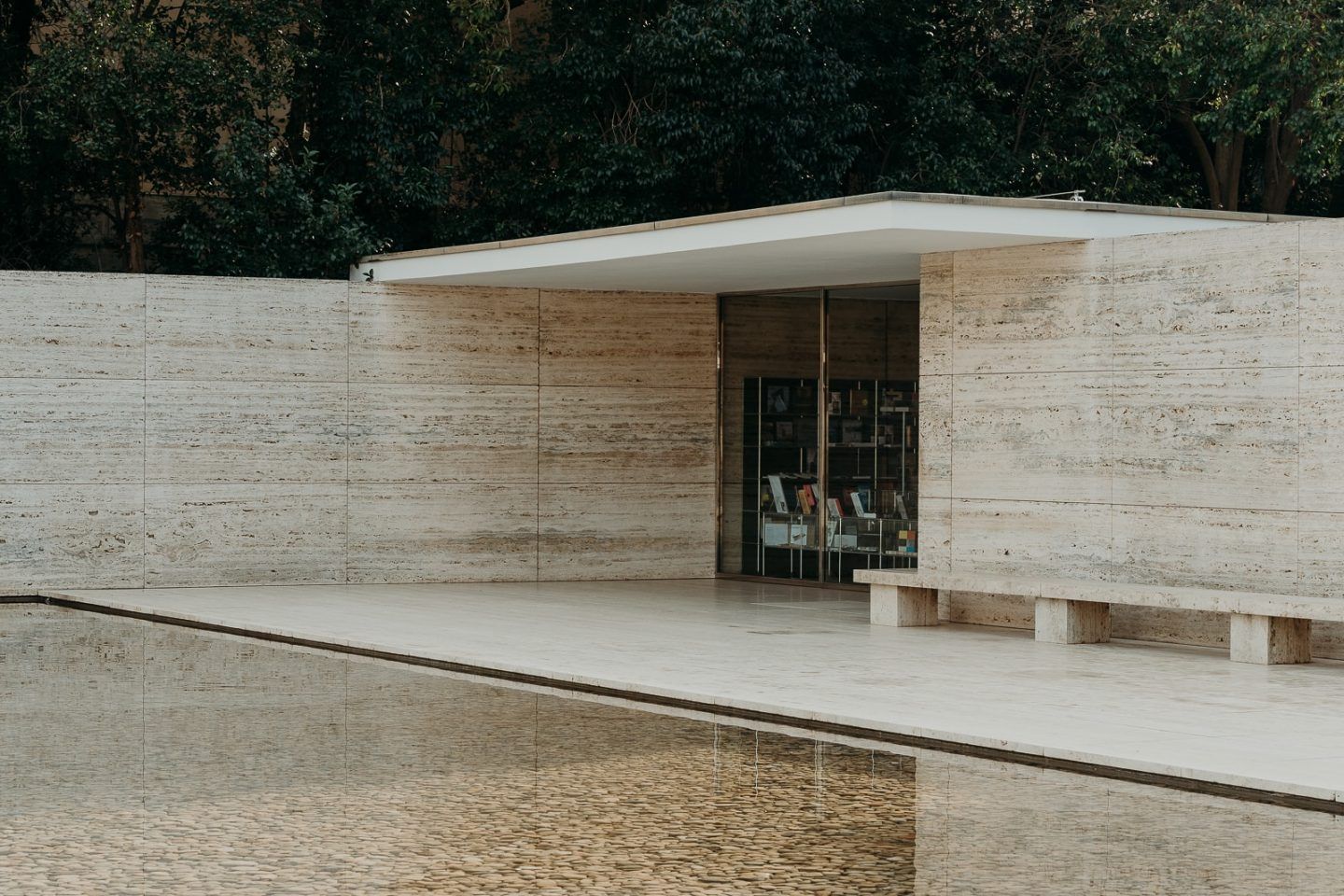 IGNANT-Architecture-Barcelona-Pavilion-Ludwig-Mies-Van-Der-Rohe-Maciej-Jezyk-04