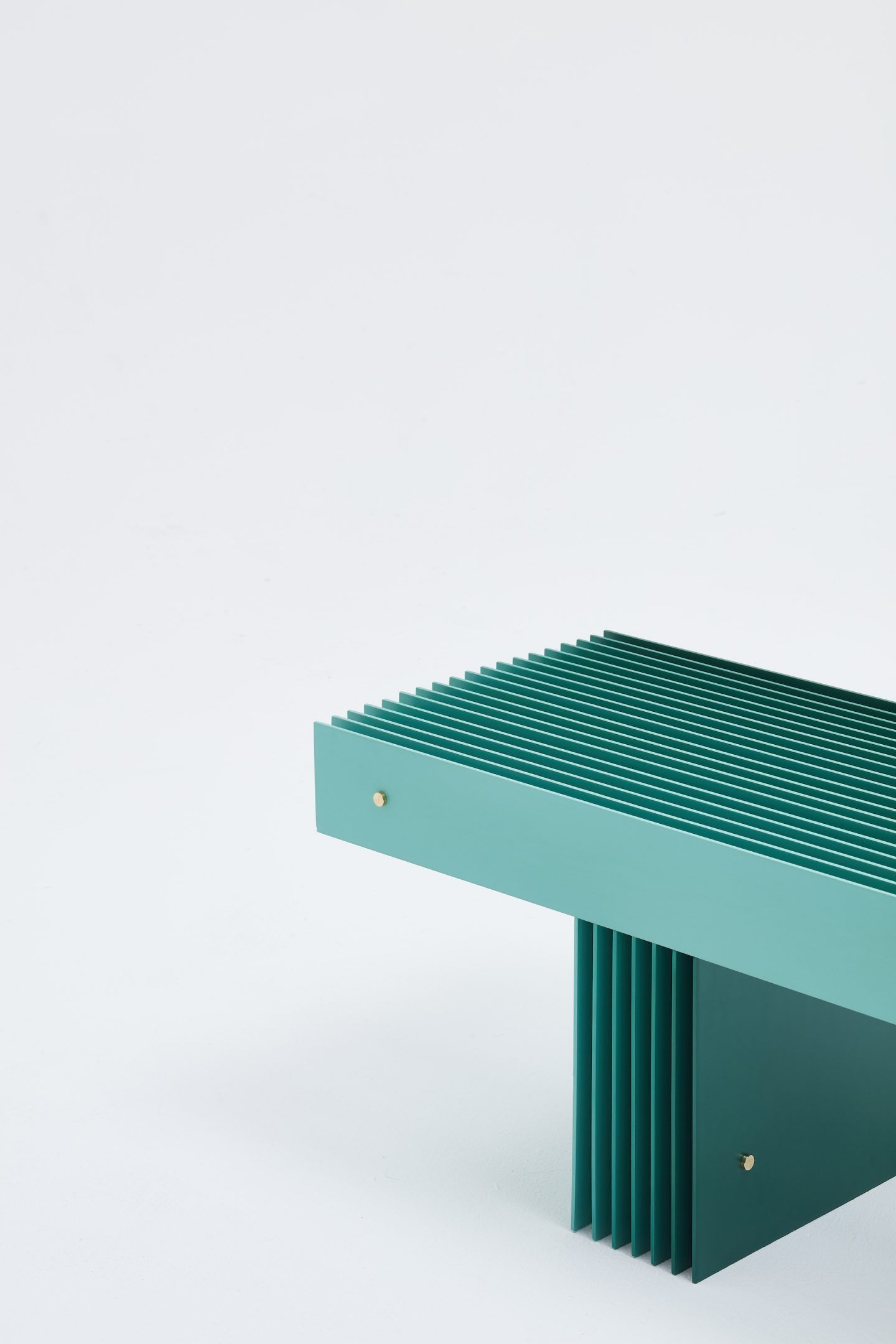 IGNANT-Design-Mario-Tsai-Grid-Bench-07