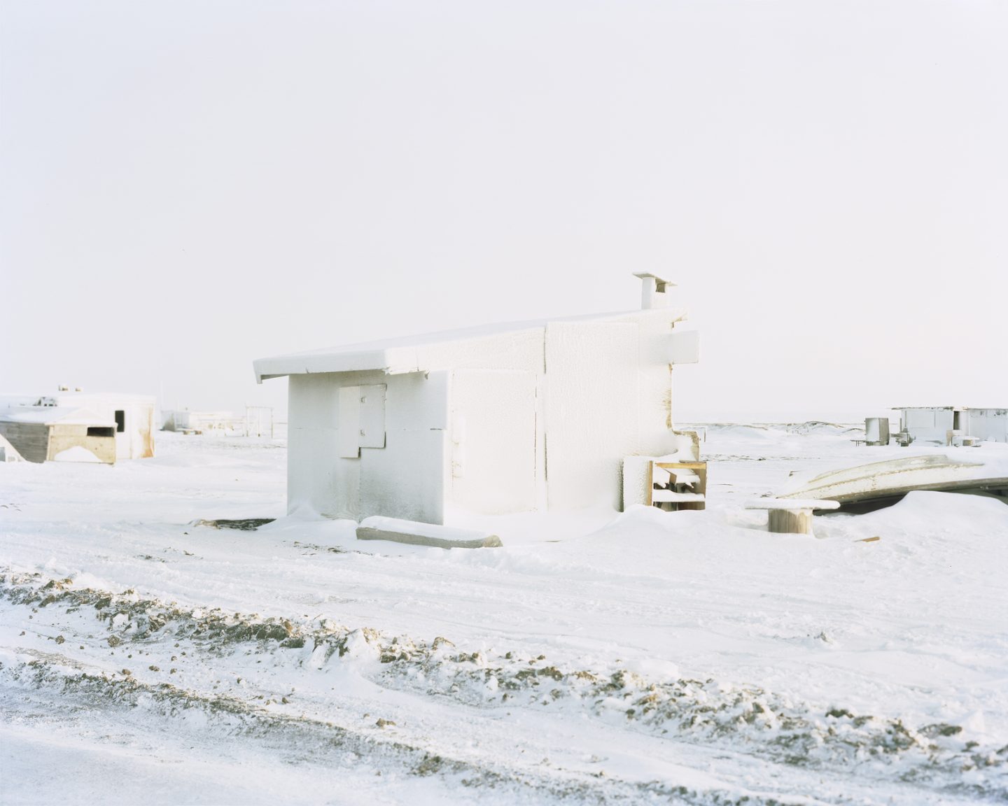 IGNANT-Photography-Eirik-Johnson-Barrow-Cabins-010