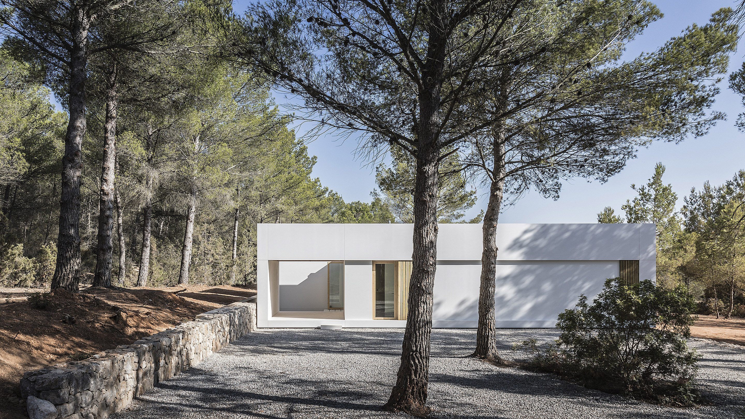 IGNANT-Architecture-Marià-Castelló-Martínez-Ca-L'Amo-House-04