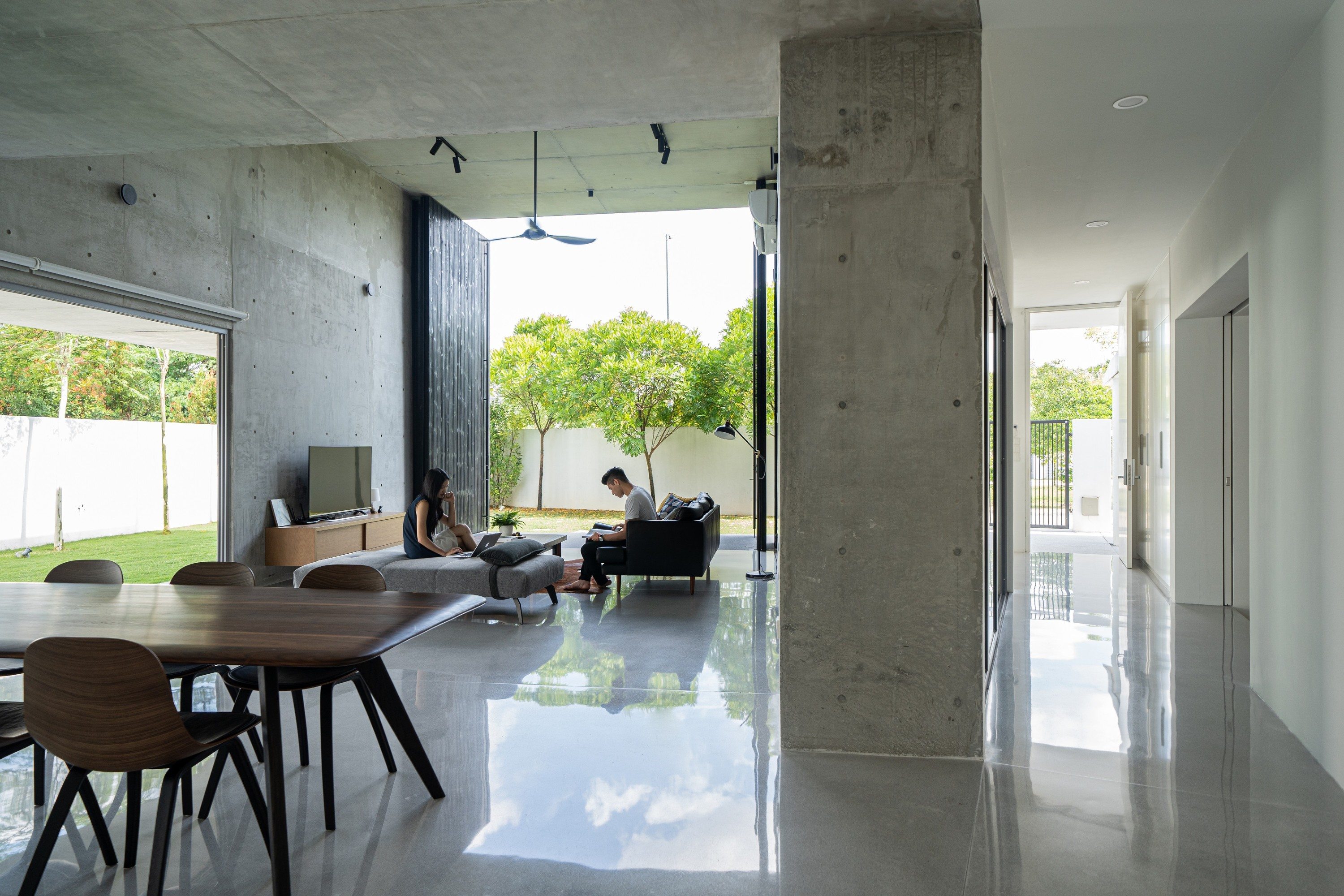 Fabian Tan Repurposes A Residence In Kuala Lumpur With A Striking ...