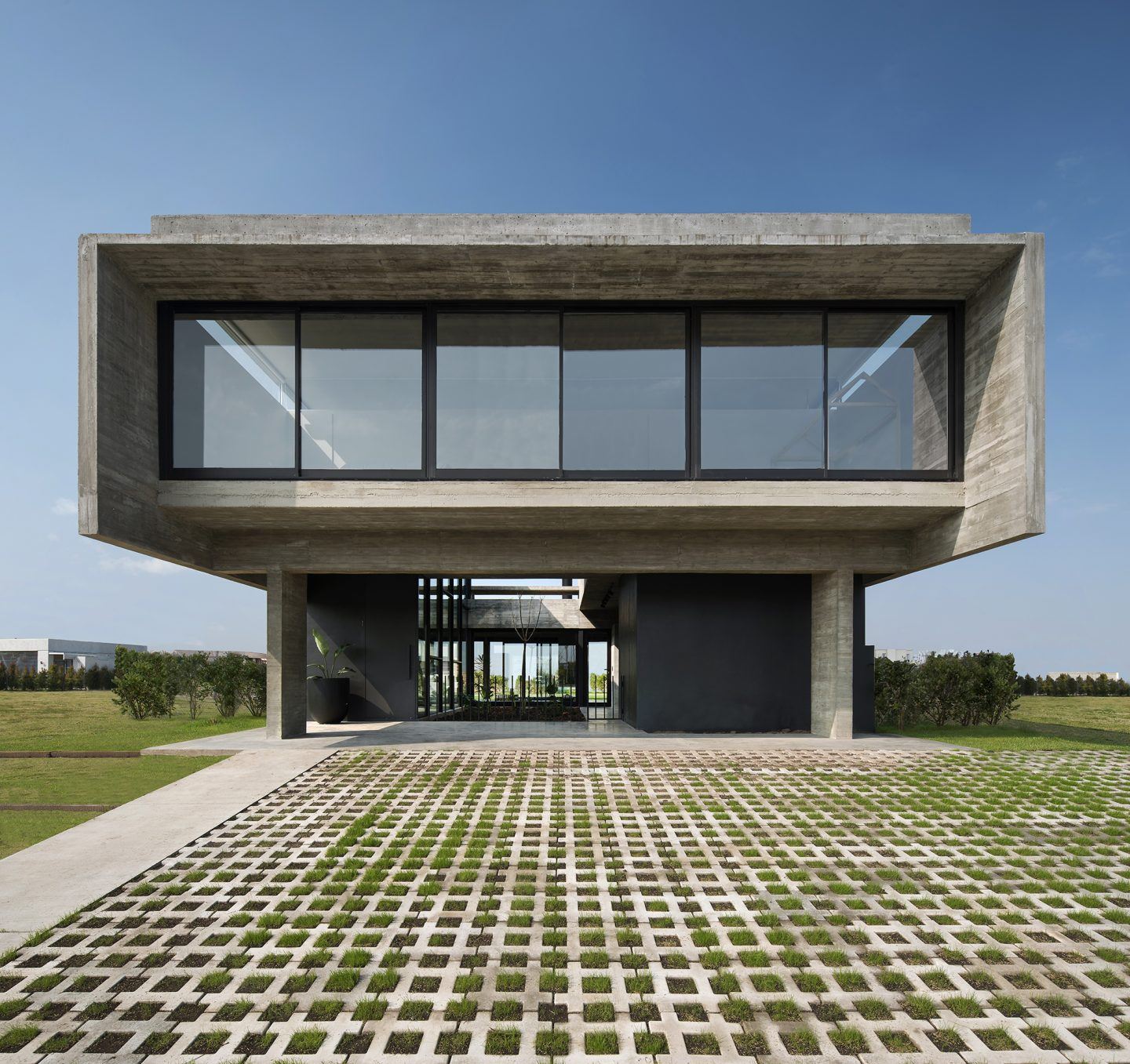 IGNANT-Architecture-Casa Castaños-1