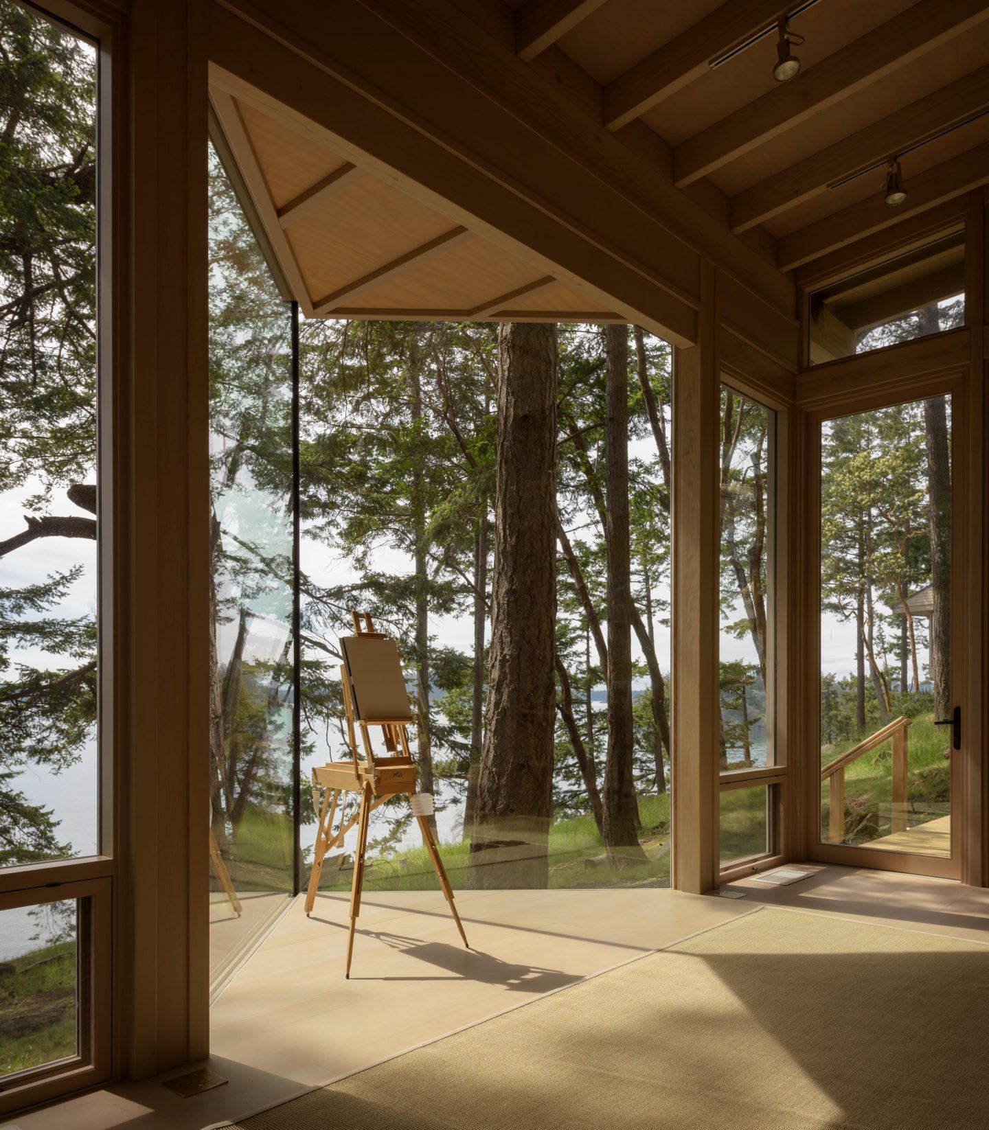 IGNANT-Architecture-Olson-Kundig-Blakely-Island-Artist-Studio-05