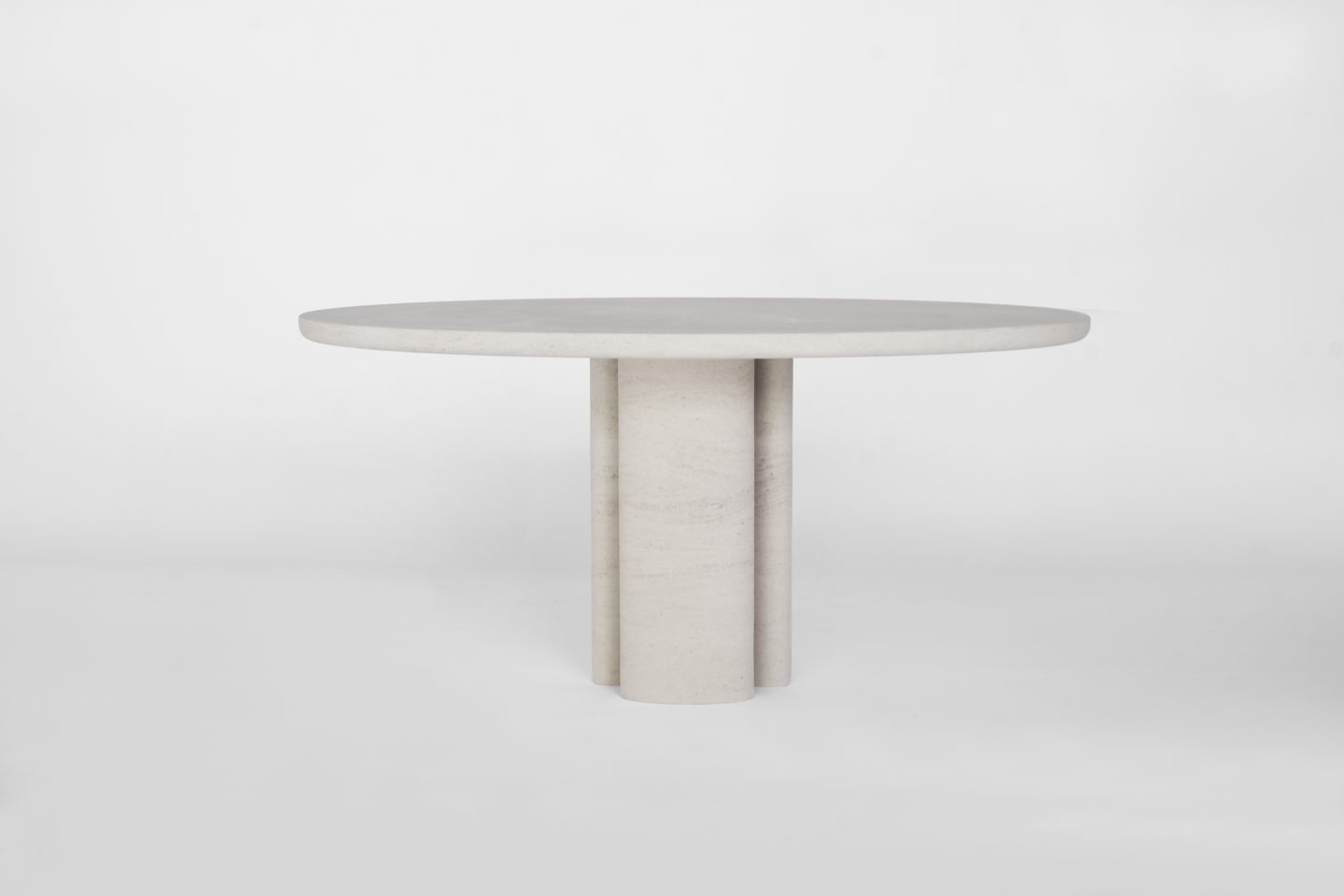 IGNANT-Design-Balzano-SwanII-DiningTable-1