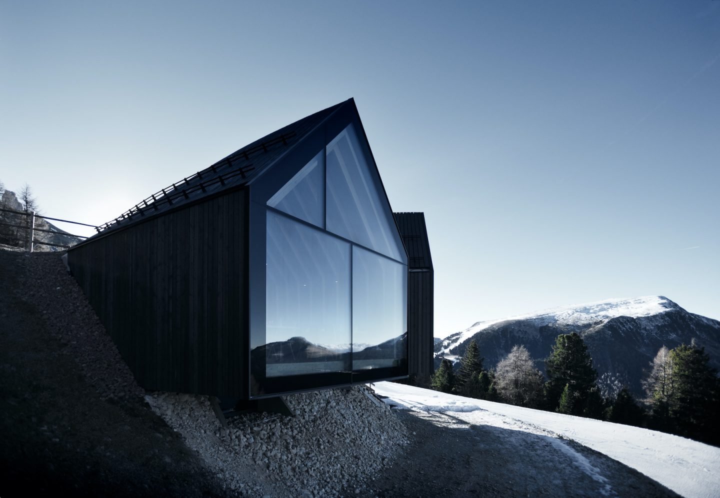 IGNANT-Architecture-South-Tyrol-Peter-Pichler-Oberholz-03