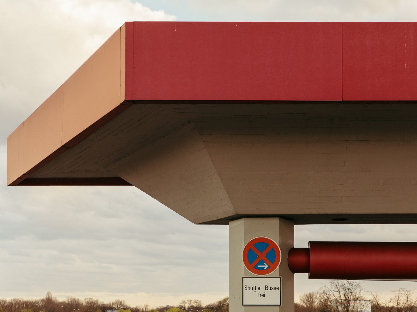 IGNANT-Photography-Flughafen-Tegel-Felix-Bruggemann-Robert-Rieger-013