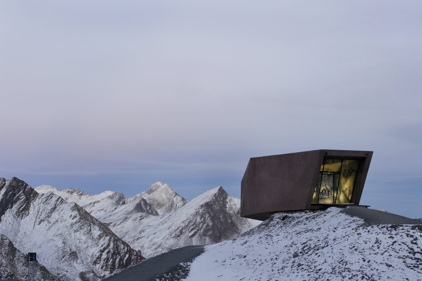 IGNANT-Architecture-Timmelsjoch-Experience-Alexa-Rainer-04