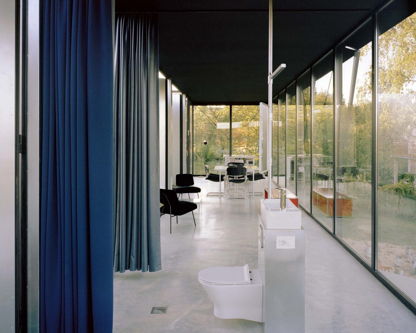 IGNANT-Architecture-AvalaHouse-MaximeDelvaux-12