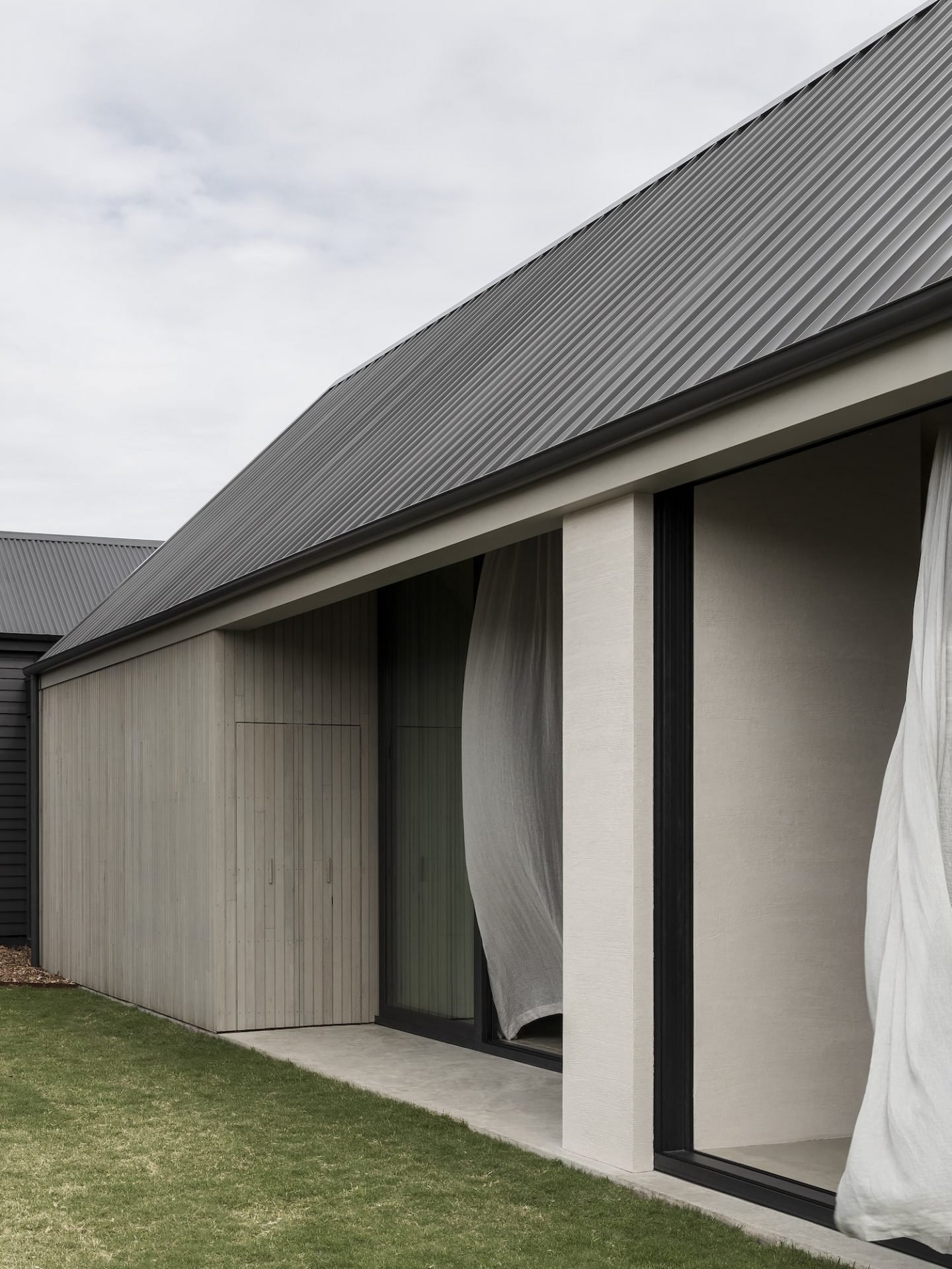 IGNANT-Architecture-Adam-Kane-Barwon-Heads-02-min