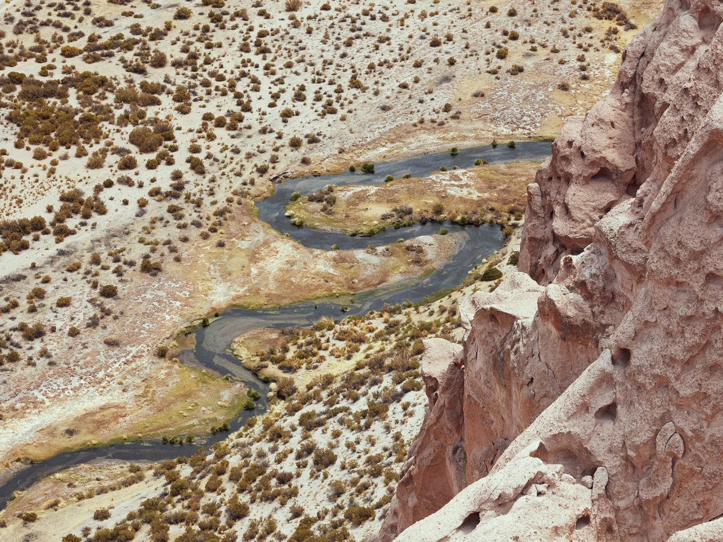 IGNANT-Photgraphy-Landscape-ToddClaree-1-AnacondaCanyon-Bolivia-min