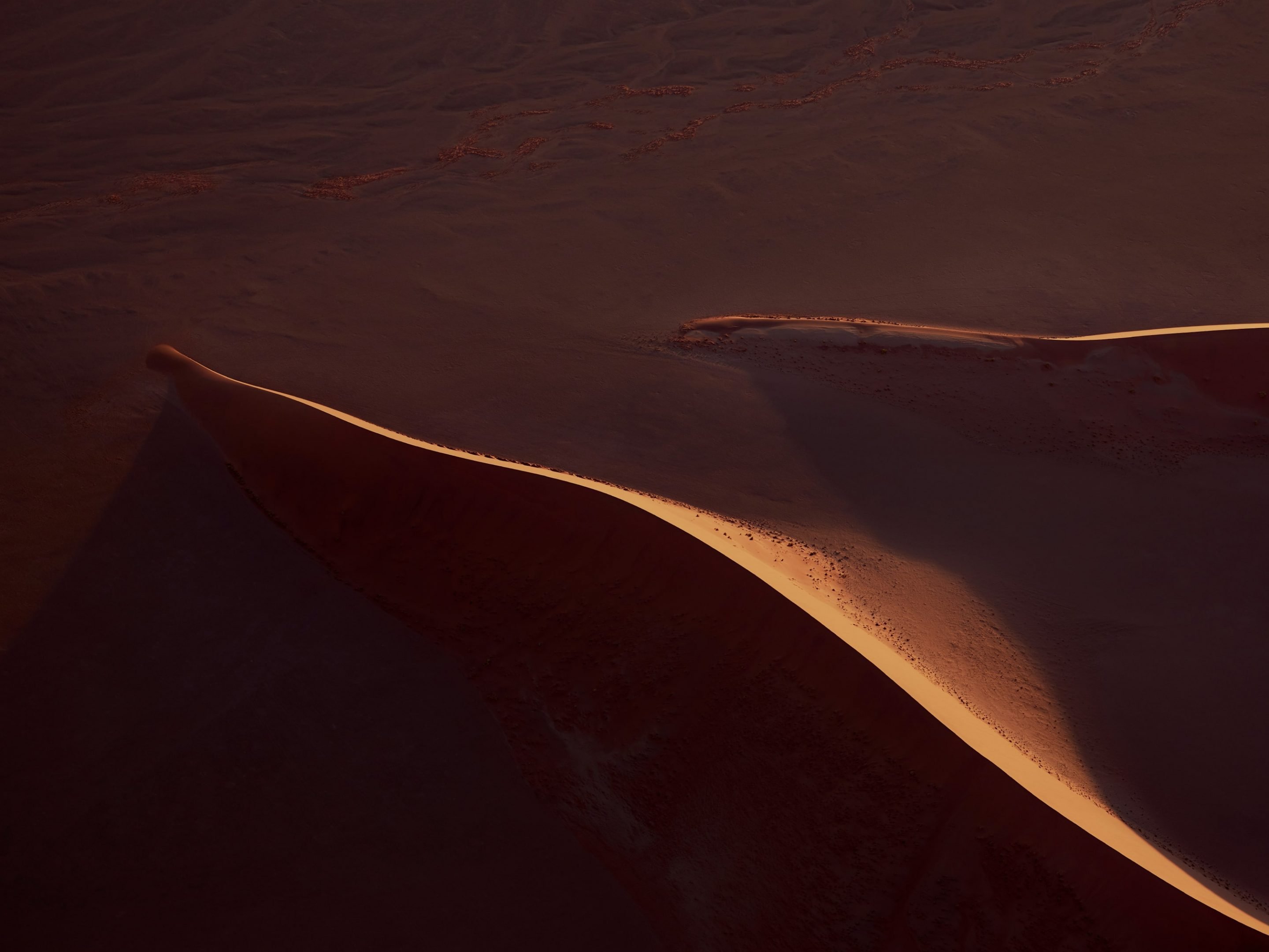 IGNANT-Photography-Landscape-BrookHolm-SandSea-IV-min