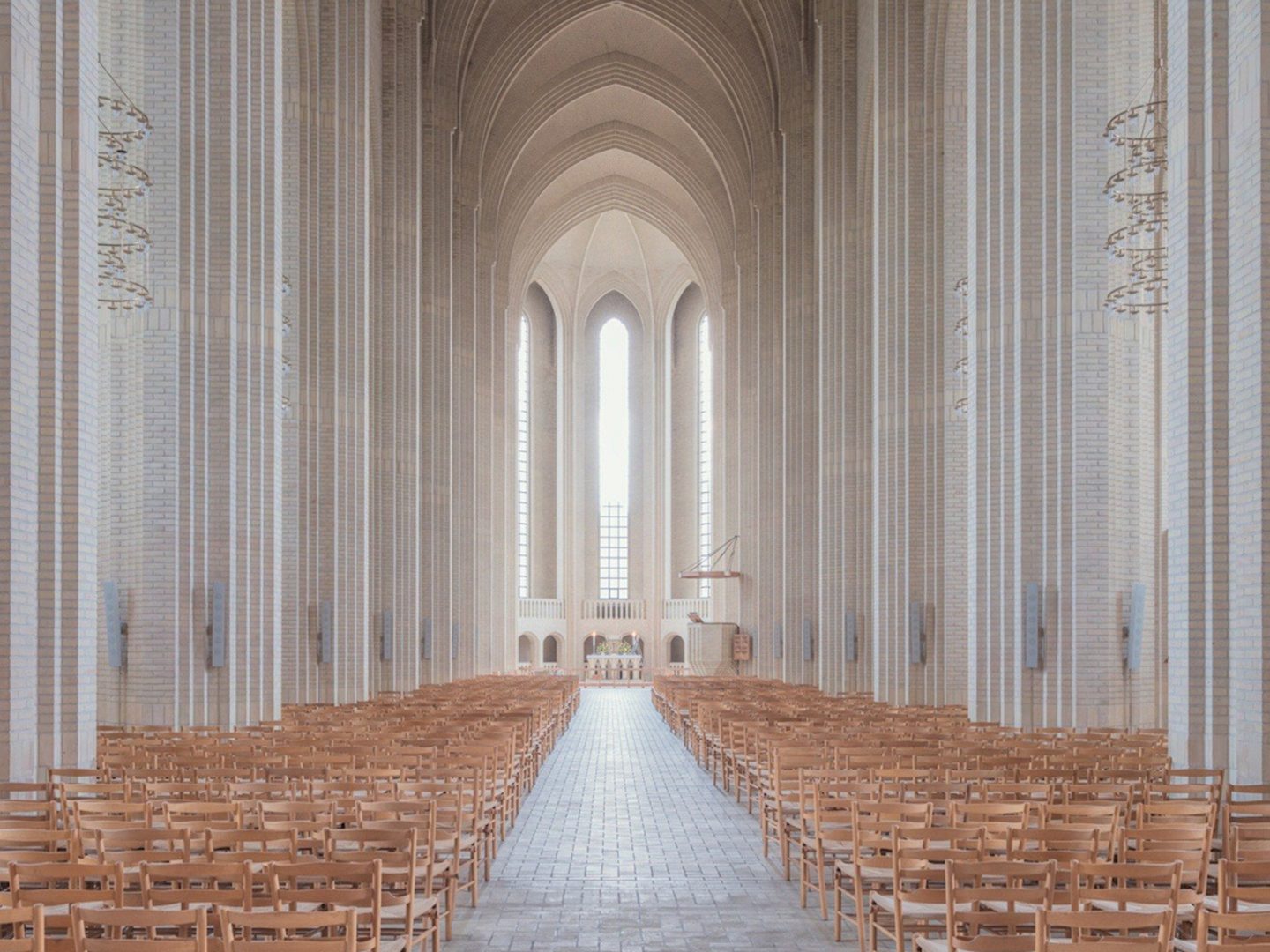 ignant-photography-ludwig-favre-copenhagen-church-02