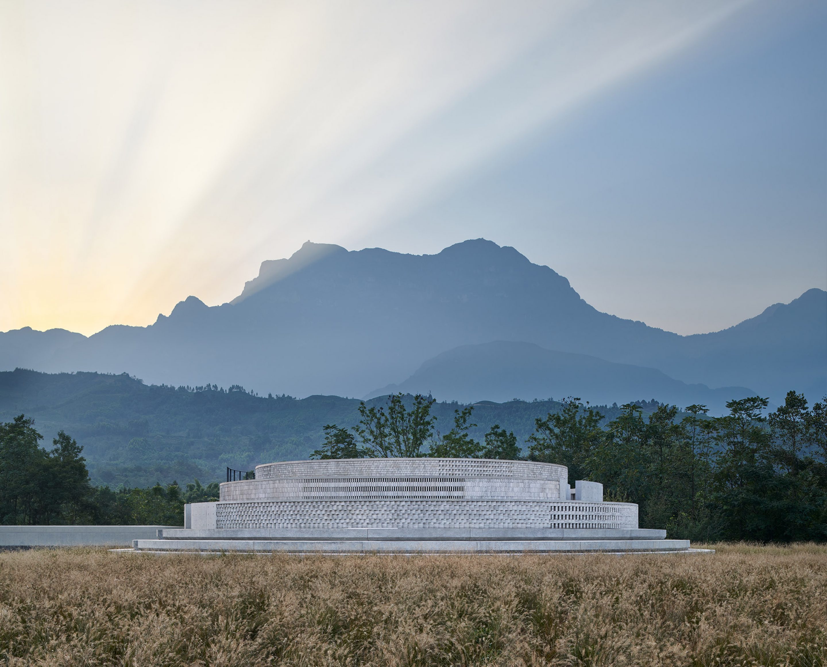 IGNANT-Architecture-Neri-Hu-Whisky-Distillery-016