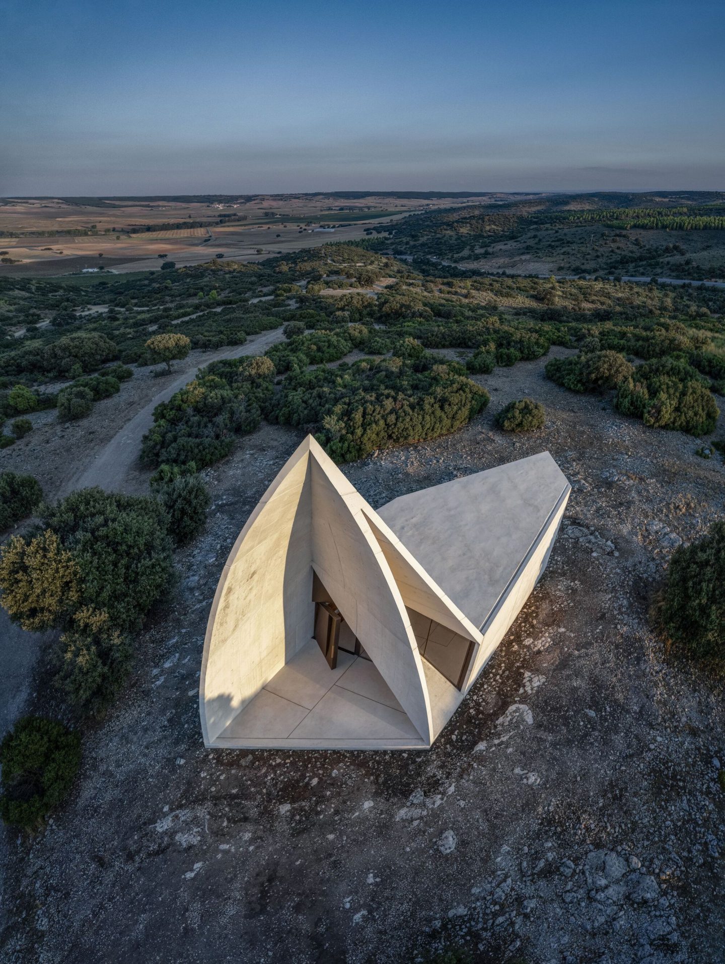 IGNANT_Architecture_Chapel_7