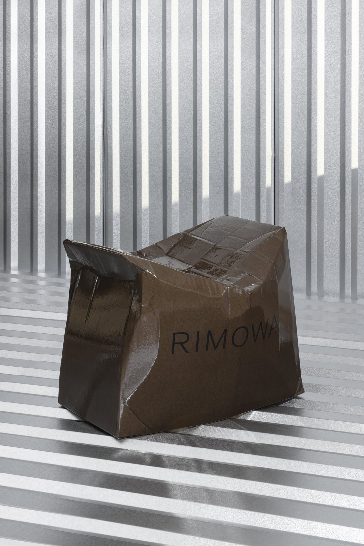 IGNANT_ART_Illya-Goldman-Gubin-RIMOWA-10