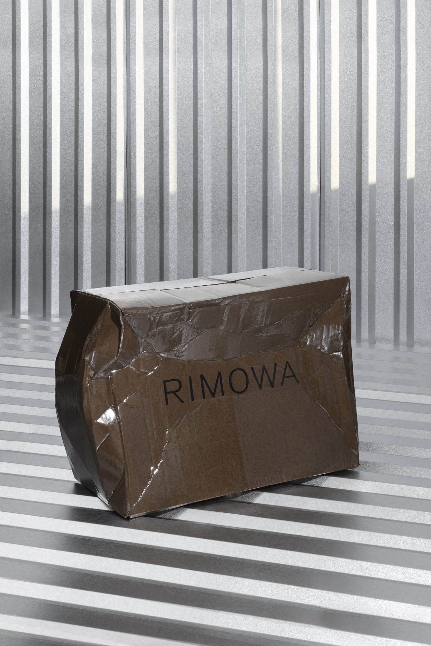 IGNANT_ART_Illya-Goldman-Gubin-RIMOWA-20