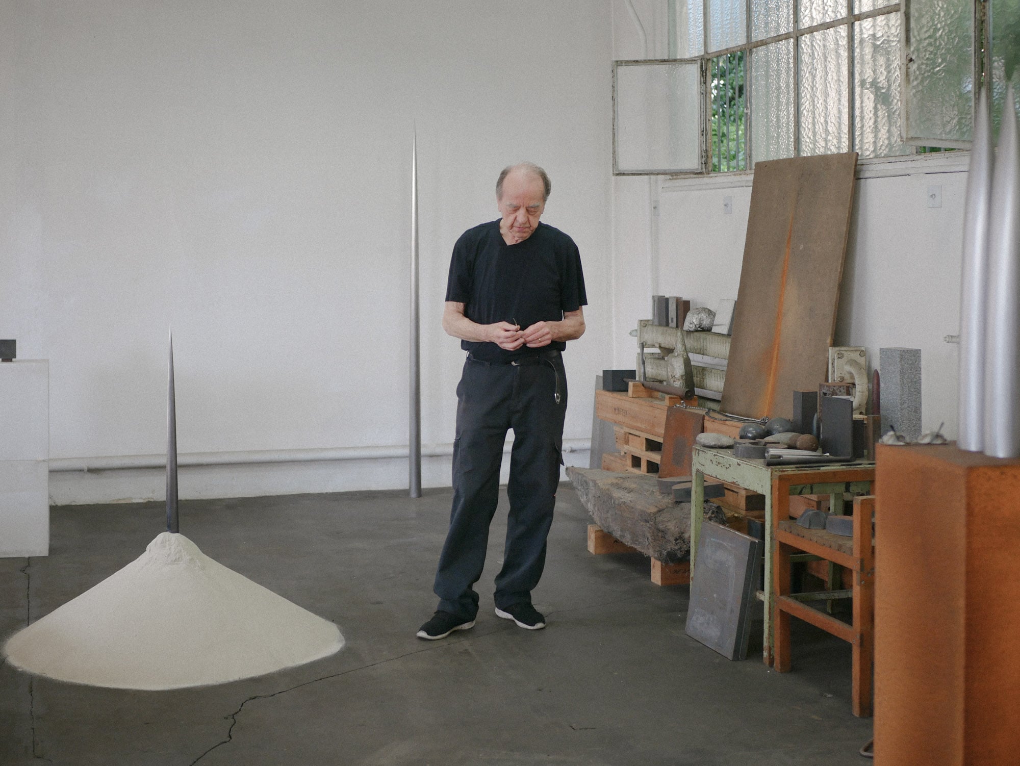 Essential Forms in Modern Jewelry: ORFÈVRE Presents Walter Wittek